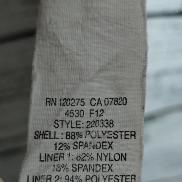 Brooks Equilibrium Top Plum size Medium Active Athletic Running‎ Built In Bra - Picture 4 of 5